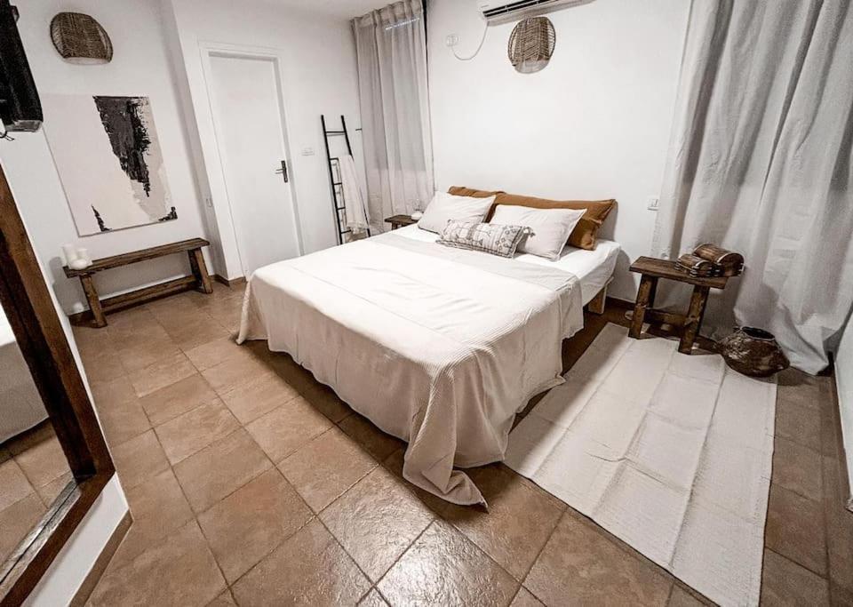 Villa המייסדים Zikhron Ya'akov Esterno foto
